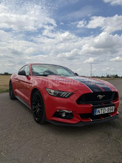 FORD MUSTANG Fastback 5.0 Ti-VCT V8 GT