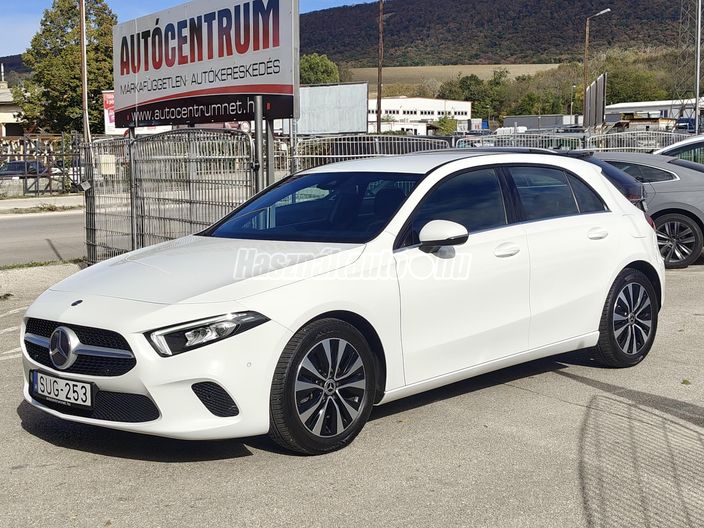 MERCEDES-BENZ A 180 Style 7G-DCT