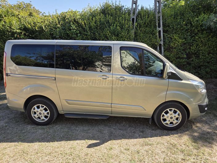 FORD TOURNEO