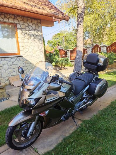 YAMAHA FJR 1300