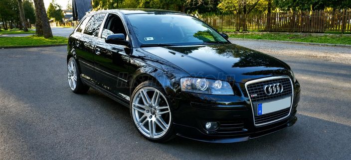 AUDI A3 2.0 FSI Attraction