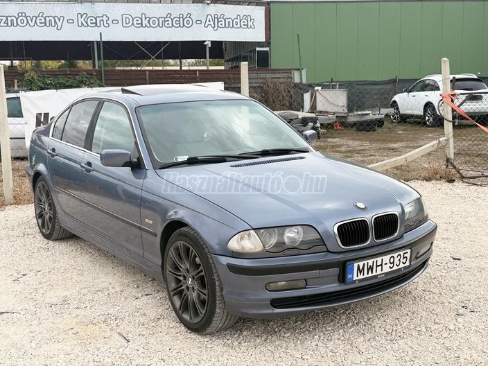 BMW 320 320i