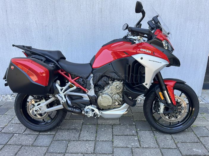 DUCATI MULTISTRADA V4