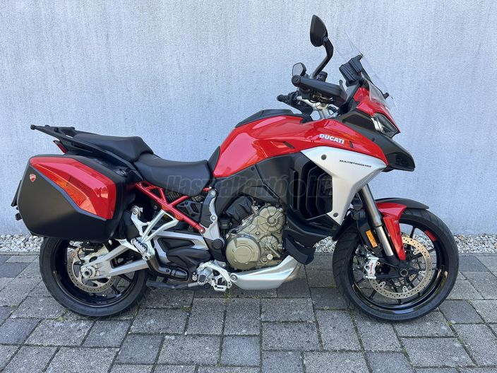 DUCATI MULTISTRADA V4