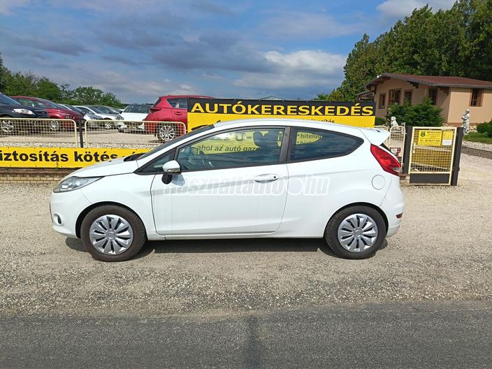 FORD FIESTA 1.6 TDCi DPF Sport