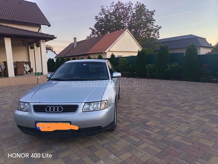 AUDI A3 1.6 Ambiente