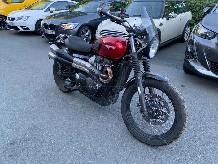 TRIUMPH SCRAMBLER