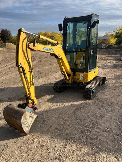 KOMATSU PC16R