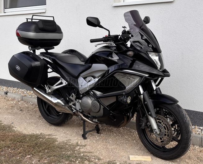 HONDA VFR 800 X