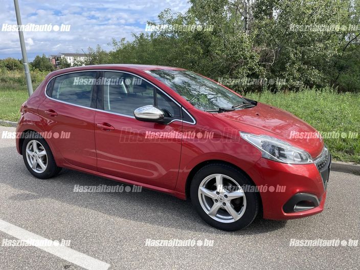 PEUGEOT 208 1.5 BlueHDi Allure