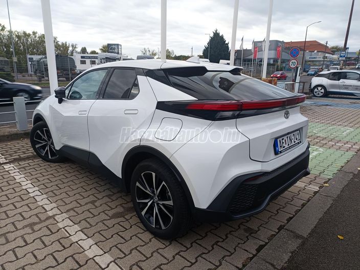 TOYOTA C-HR 1.8 Hybrid Style e-CVT