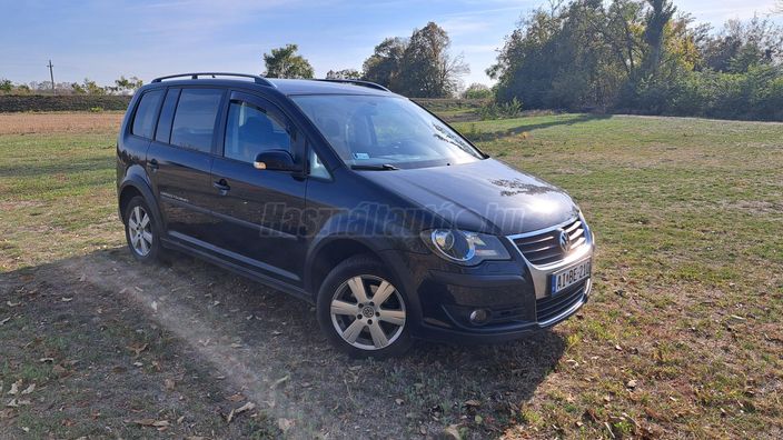 VOLKSWAGEN TOURAN Cross 1.9 PD TDi DPF