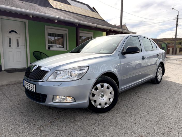 SKODA OCTAVIA 1.6 Clever