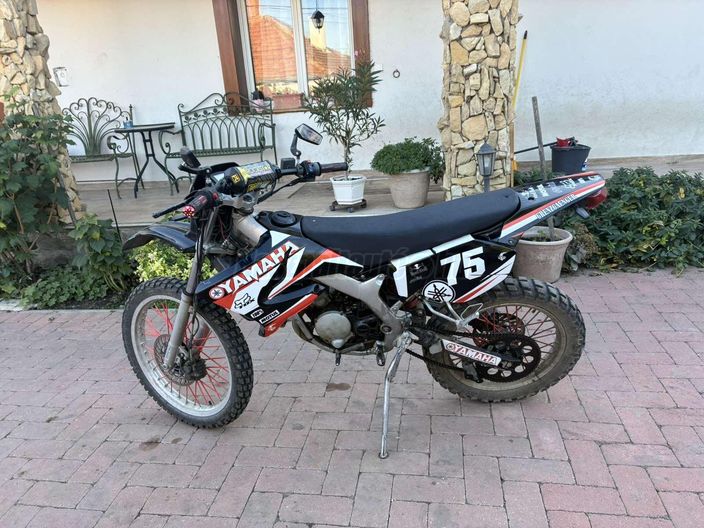YAMAHA DT 50