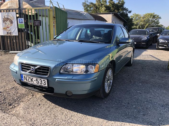 VOLVO S60 2.4 Kinetic (Automata)
