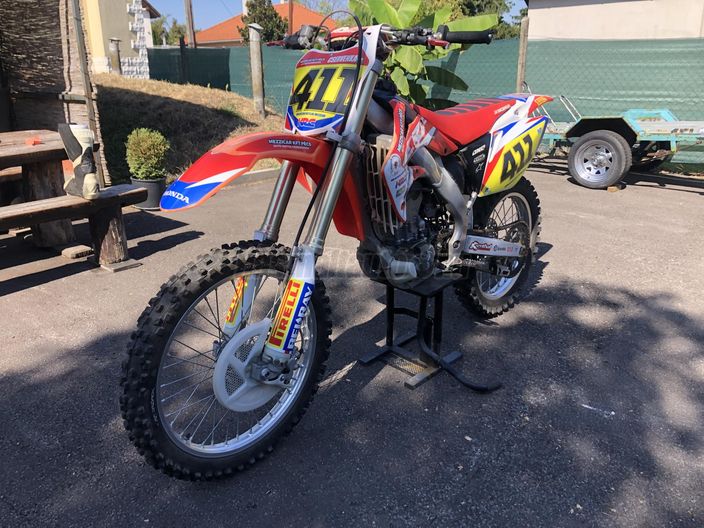 HONDA CRF 250 R