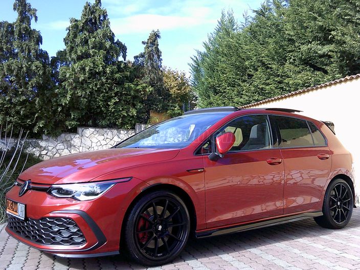 VOLKSWAGEN GOLF 2.0 TSI GTI DSG