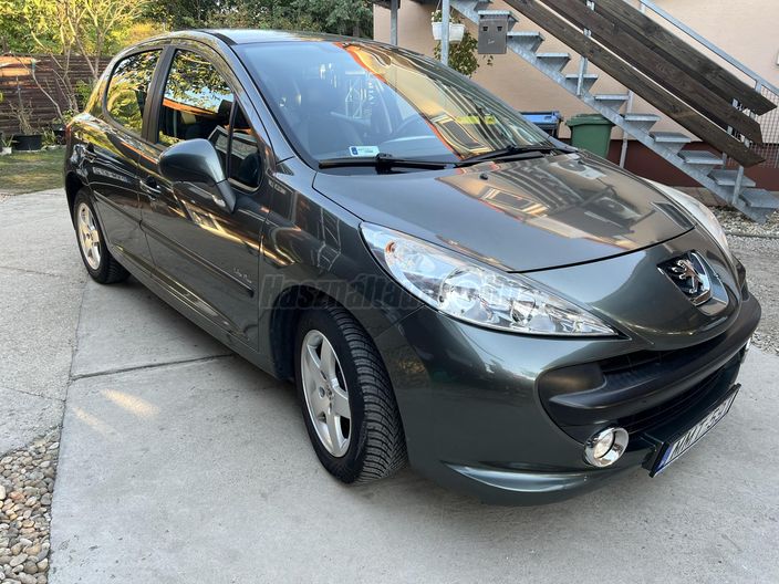 PEUGEOT 207 1.4 VTi Urban