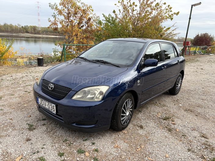 TOYOTA COROLLA 2.0 D-4D Linea Terra