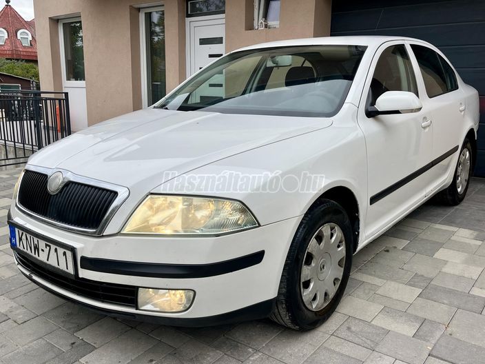 SKODA OCTAVIA 1.4 Ambiente