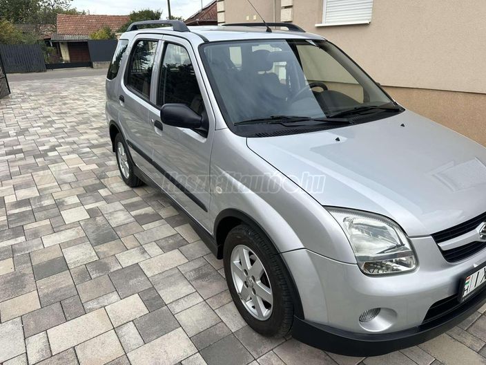 SUZUKI IGNIS 1.3 GLX AC