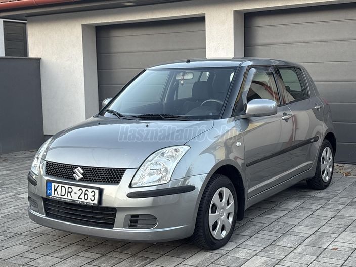 SUZUKI SWIFT 1.3 GLX CD AC