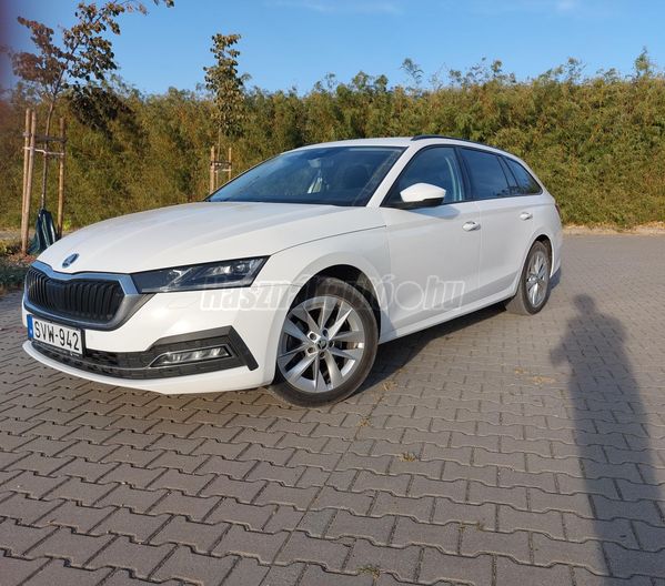 SKODA OCTAVIA Combi 1.5 TSI ACT Style