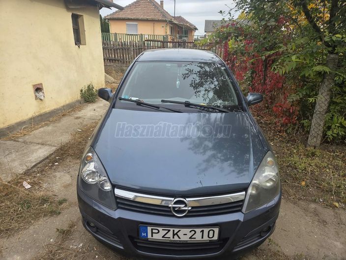 OPEL ASTRA H 1.6 Essentia
