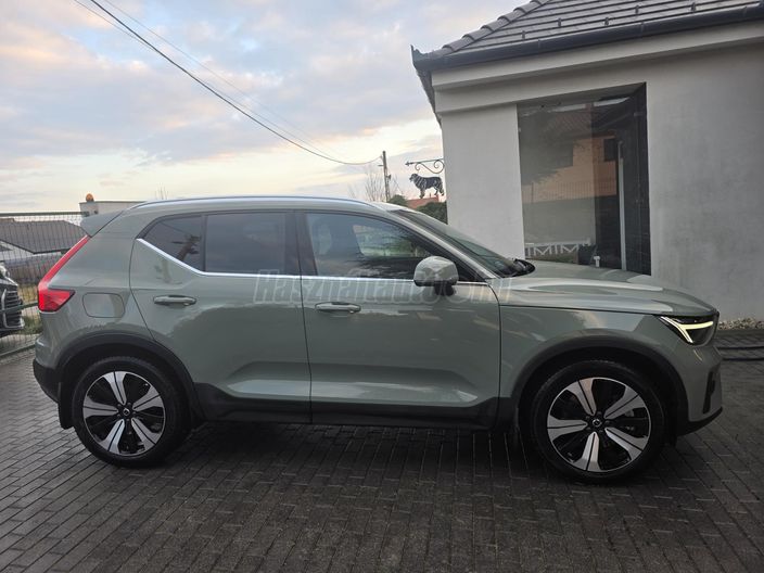 VOLVO XC40 1.5 [T4] Recharge Plus Bright DCT