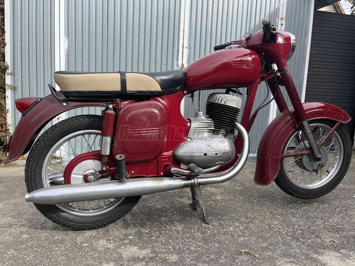 JAWA 250