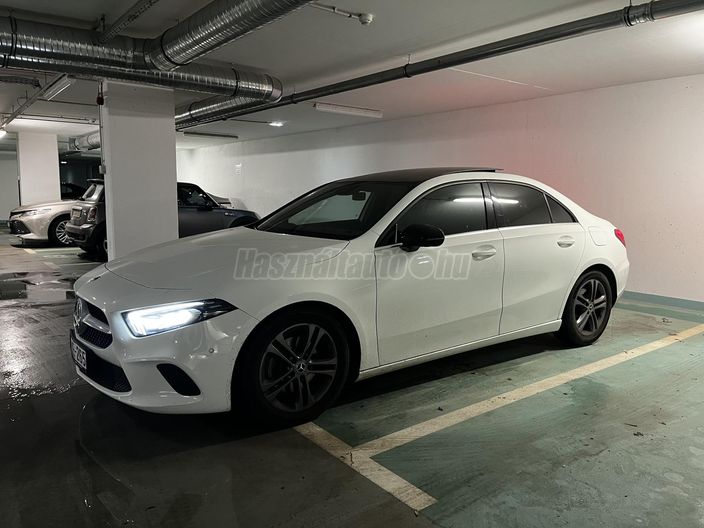 MERCEDES-BENZ A 200 Progressive 7G-DCT Limuzin