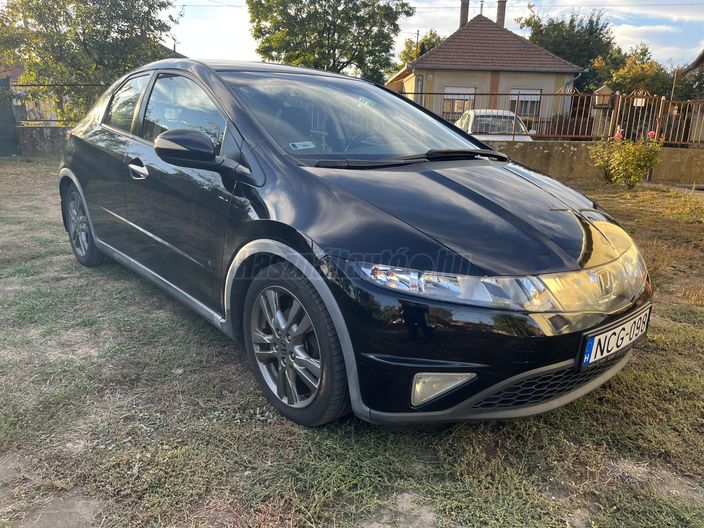 HONDA CIVIC 1.8 Sport