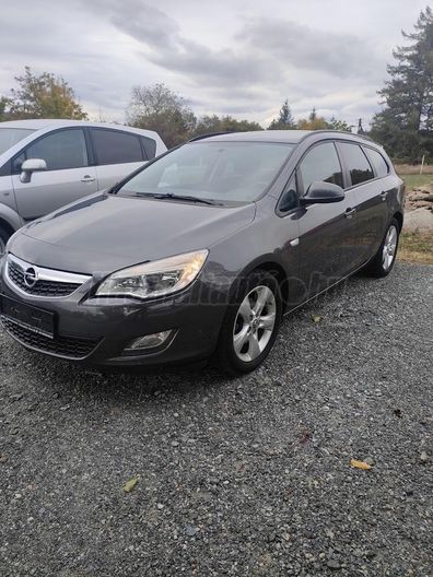 OPEL ASTRA Sports Tourer 1.7 CDTI Active