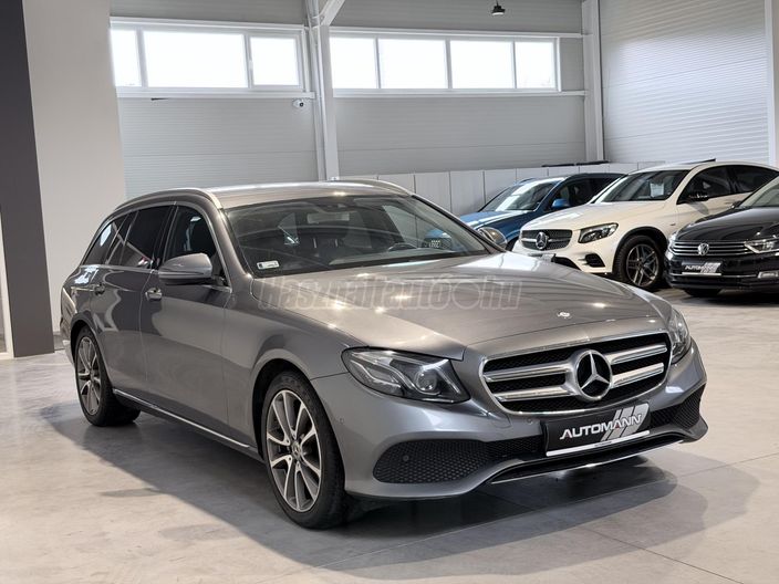 MERCEDES-BENZ E 220 d T 9G-TRONIC