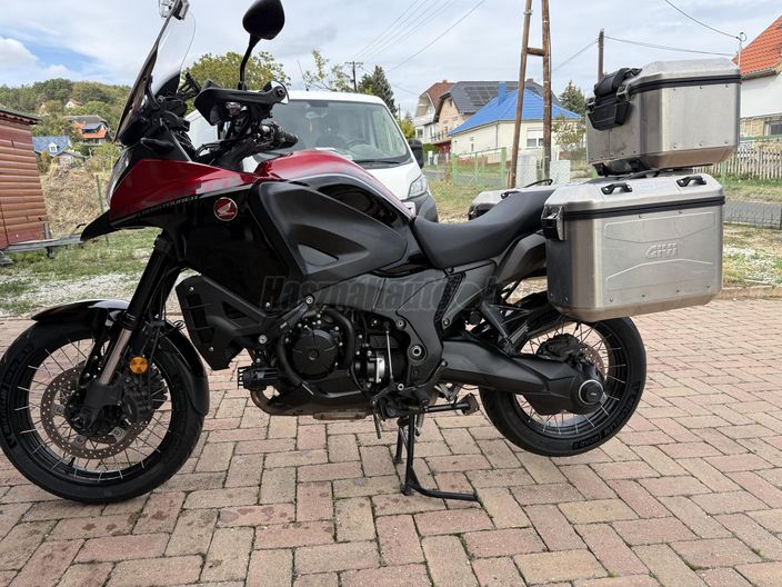HONDA VFR 1200 X