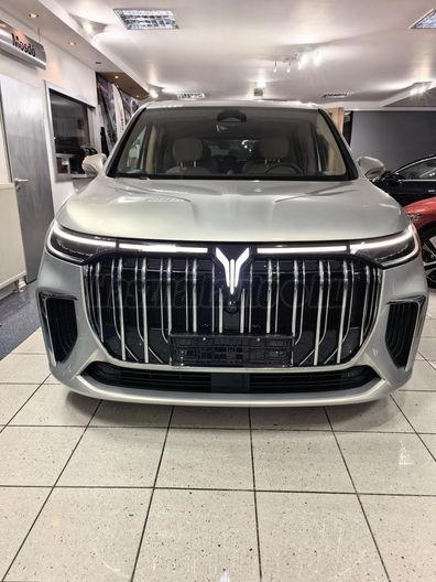 VOYAH DREAM 1.5 PHEV Flagship (Automata)