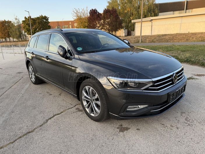 VOLKSWAGEN PASSAT VIII Variant 2.0 TDI SCR Business DSG