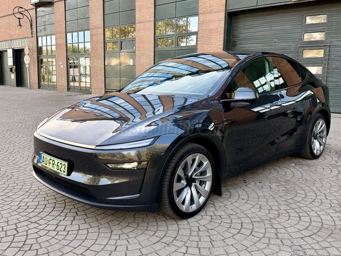 TESLA MODEL Y Long Range AWD (Automata)
