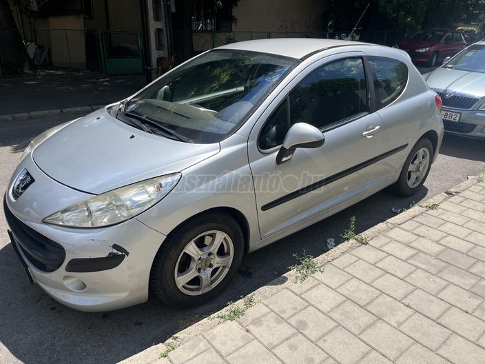 PEUGEOT 207 1.6 HDi Trendy