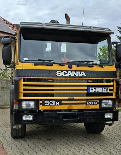 SCANIA P93H4x2
