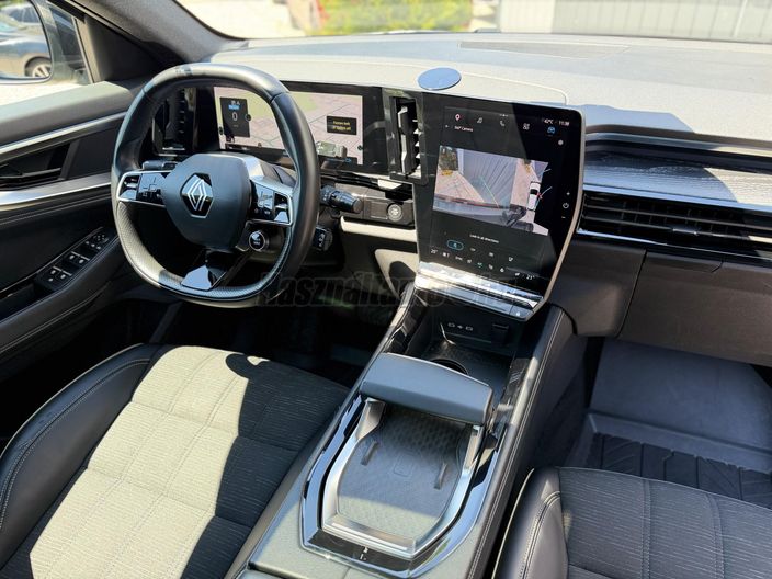RENAULT AUSTRAL 1.2 E-Tech hybrid Iconic (Automata)