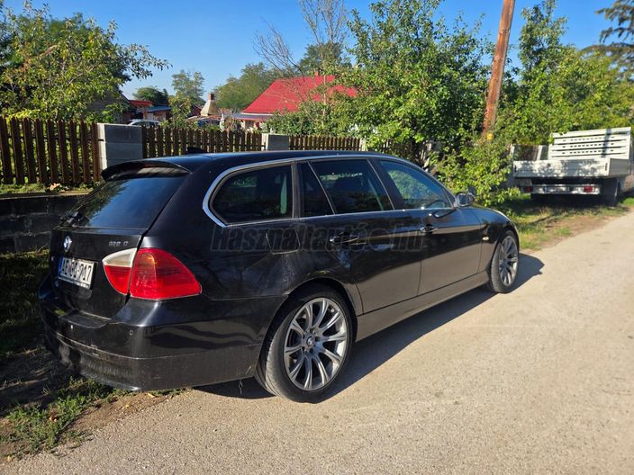 BMW 330 330d Touring (Automata)
