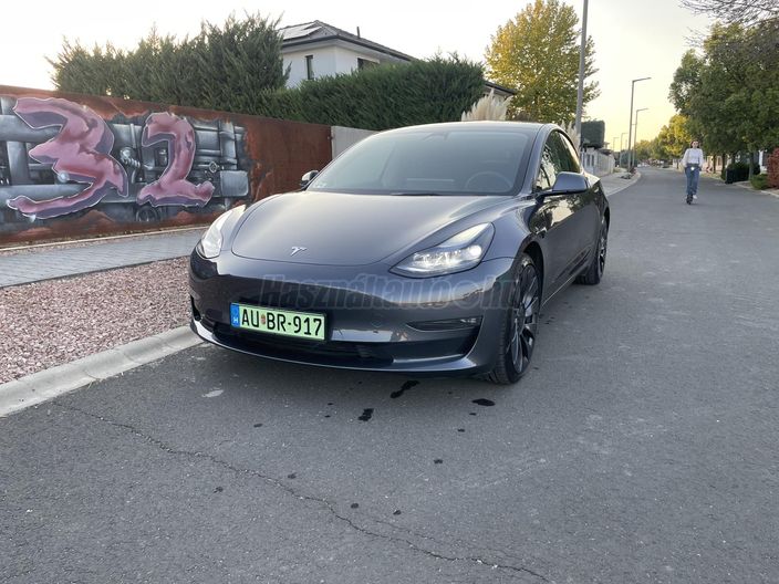 TESLA MODEL 3 Performance AWD (Automata)