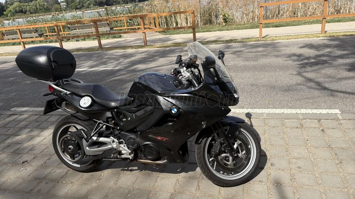 BMW F 800 GT