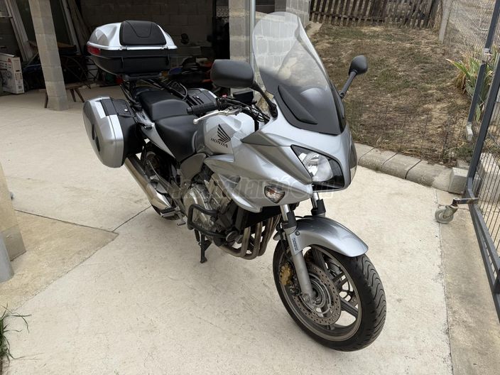 HONDA CBF 1000