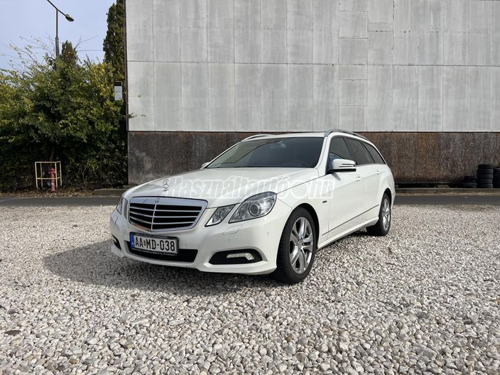 MERCEDES-BENZ E 250 CGI BlueEFFICIENCY Avantgarde 7G-TRONIC