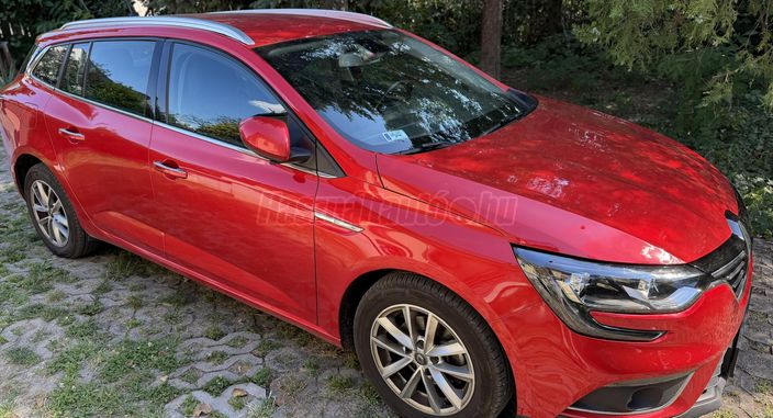 RENAULT MEGANE Grandtour 1.3 TCe Intens EDC