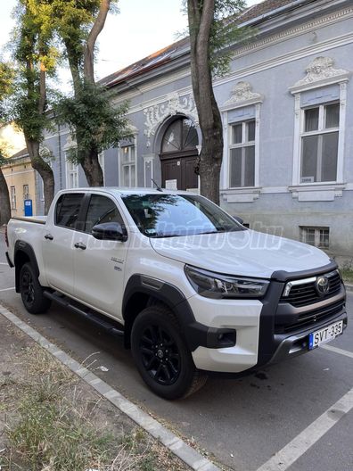TOYOTA HILUX 2.8 D-4D 4x4 Double Invincible