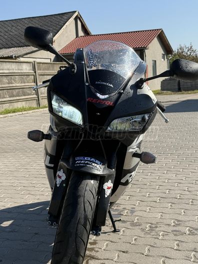 HONDA CBR 600 RR