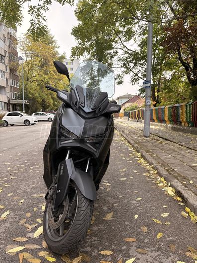 YAMAHA X-MAX 300 TECH MAX